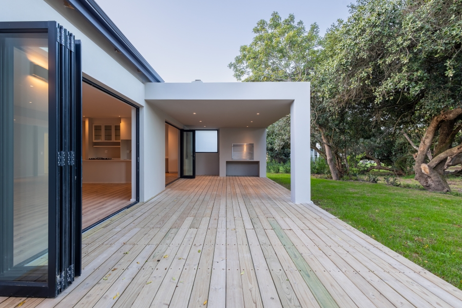 To Let 3 Bedroom Property for Rent in Twin Rivers Western Cape